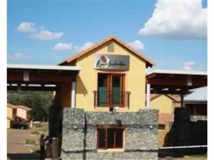 2 Bed Apartment in Ruimsig