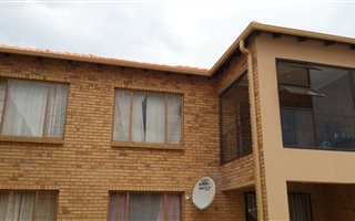 3 Bedroom Apartment in Vanderbijlpark SW