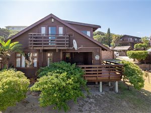 3 Bed Townhouse in Port Alfred