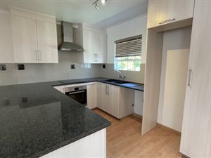 2 Bed Apartment in Melrose North