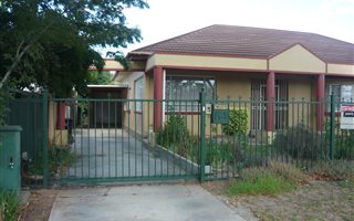 4 Bedroom House in Paglande