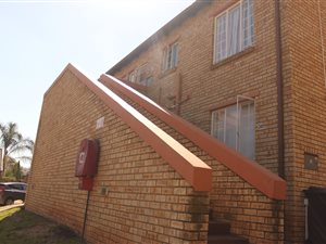 2 Bed Townhouse in Wilgeheuwel