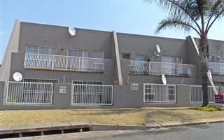 2 Bedroom Apartment in Noordheuwel