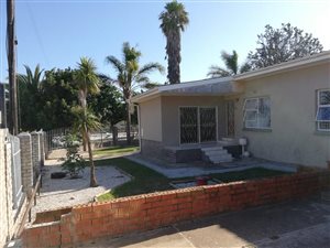 4 Bedroom House in Bothasrus