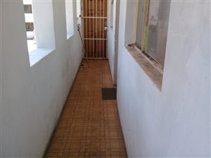 1 Bed Flat in Vereeniging Central