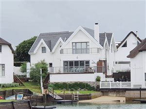 4 Bed House in St Francis Bay Canals
