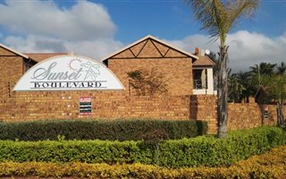 2 Bedroom Apartment in Highveld
