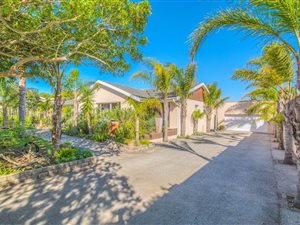 4 Bedroom House in Sunridge Park