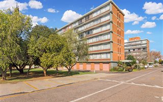 2 Bedroom Apartment in Elarduspark