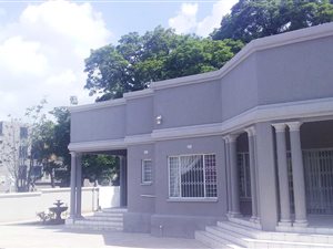 4 Bed House in Westcliff
