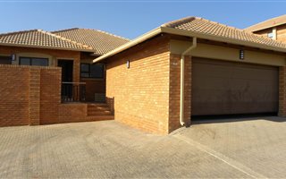 3 Bedroom Townhouse in Faerie Glen