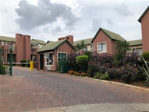2 Bed Townhouse in Winchester Hills