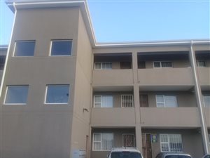 2 Bed Apartment in Blue Downs