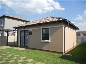 2 Bed House in Atteridgeville