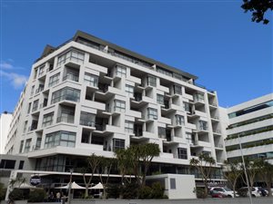 1 Bed Apartment in Claremont Upper