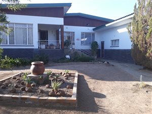 4 Bed House in Hospital Hill