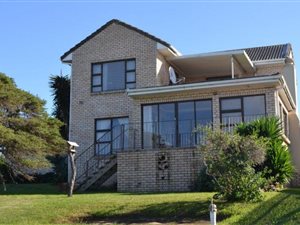 3 Bed House in Kaysers Beach