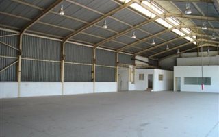 880 m² Industrial space in Jet Park