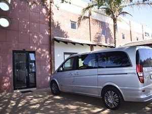 450 m² Office Space in Bardene
