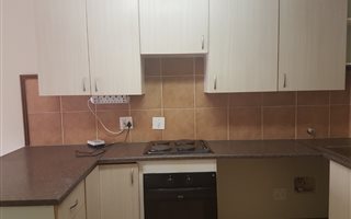 2 Bedroom Apartment in Moreleta Park
