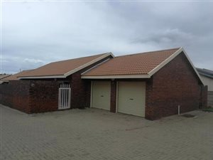3 Bedroom Townhouse in Pioneer Park