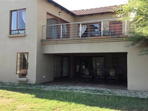 4 Bed Townhouse in Theresa Park