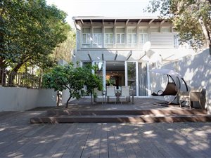3 Bed Townhouse in Elton Hill