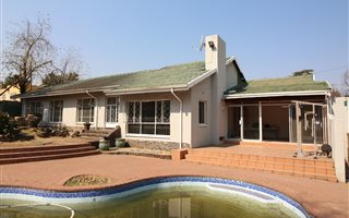 4 Bedroom House in Wendywood