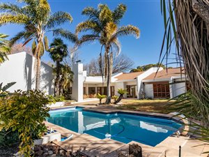 3 Bed House in Saxonwold