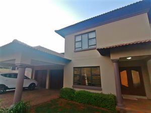 4 Bed House in Pinehaven