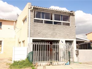 3 Bed House in Peerless Park
