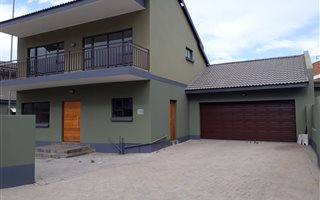 3 Bedroom Townhouse in Vaalpark
