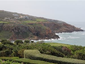 4 Bed House in Pinnacle Point Golf Estate
