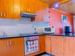 2 Bedroom Apartment in Veld En Vlei