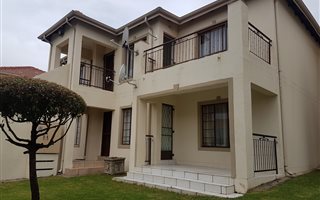 2 Bedroom Townhouse in Bramley View
