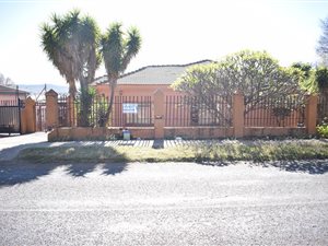 4 Bed House in Wespark