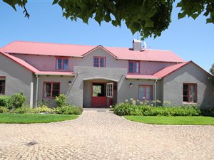 72 ha Farm in Caledon