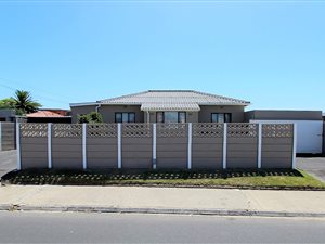 3 Bed House in Ruyterwacht
