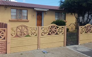 2 Bedroom House in Guguletu