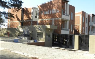 2 Bedroom Apartment in Buccleuch