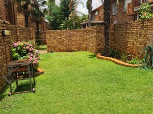 3 Bed Apartment in Hennopspark