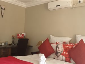 Bachelor apartment in Kathu