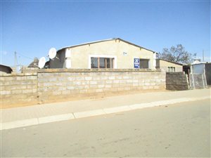 2 Bed House in Tshepisong