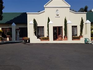 5 Bed House in Cresta