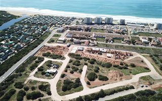 3 Bedroom House in Diaz Beach