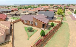 3 Bedroom House in Kwaguqa