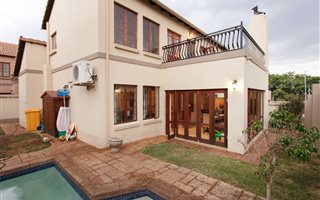 3 Bedroom House in Olympus