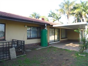 3 Bed House in Hatton Estate