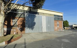 2030 m² Commercial space in Parow