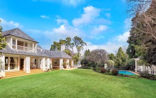 5 Bedroom House in Westcliff